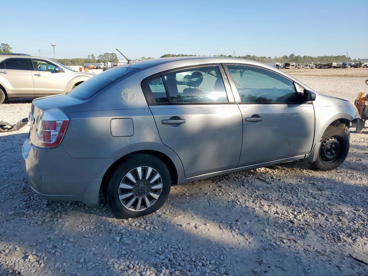2009 Nissan Sentra 2.0 - Image 3