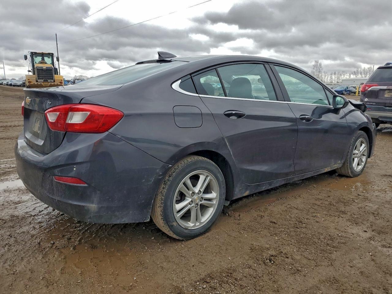 2016 Chevrolet Cruze Lt - Image 3