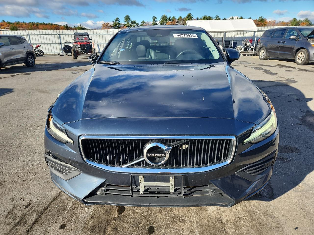 2019 Volvo S60 T6 Momentum - Фото 5