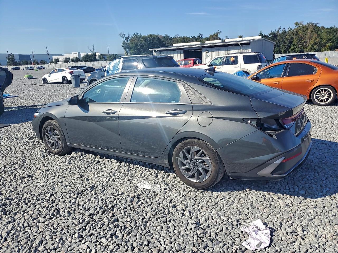 2024 Hyundai Elantra Sel - Фото 2