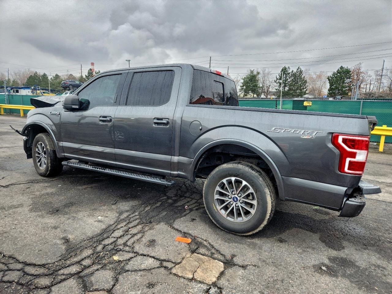 2018 Ford F150 Supercrew - Фото 2