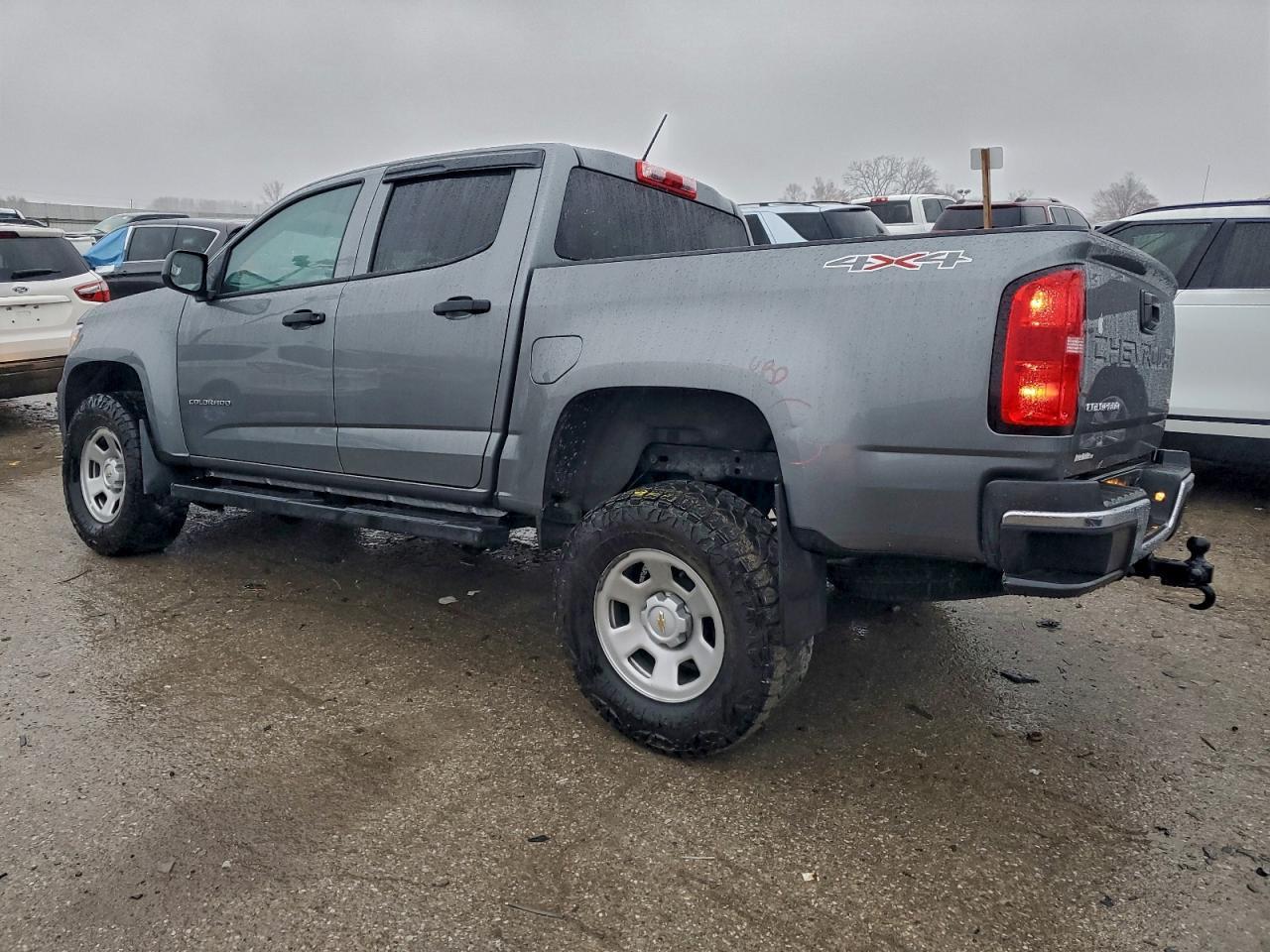 2022 Chevrolet Colorado - Image 2