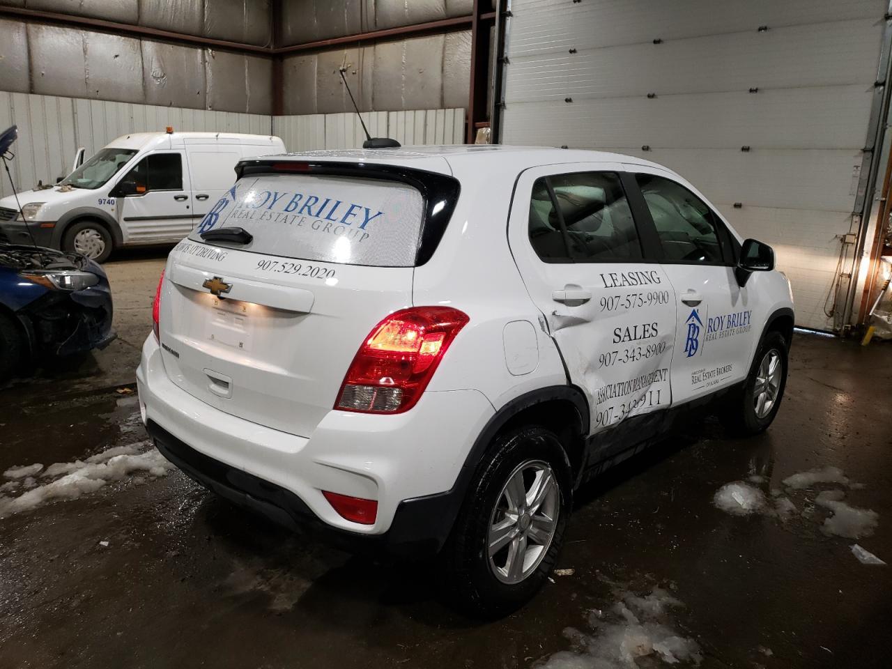 2020 Chevrolet Trax Ls - Фото 3