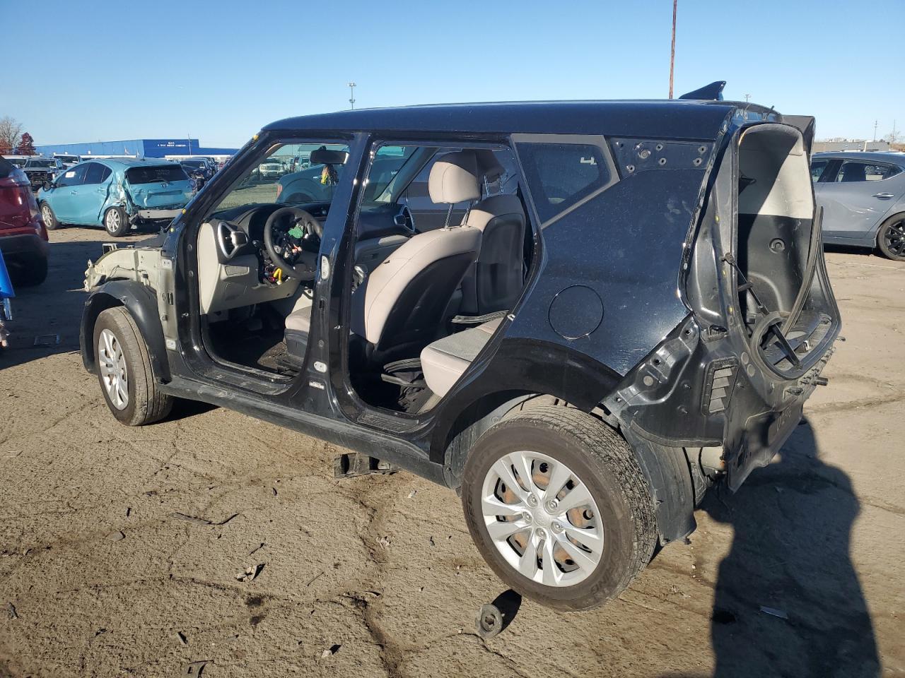 2021 Kia Soul Lx - Фото 2