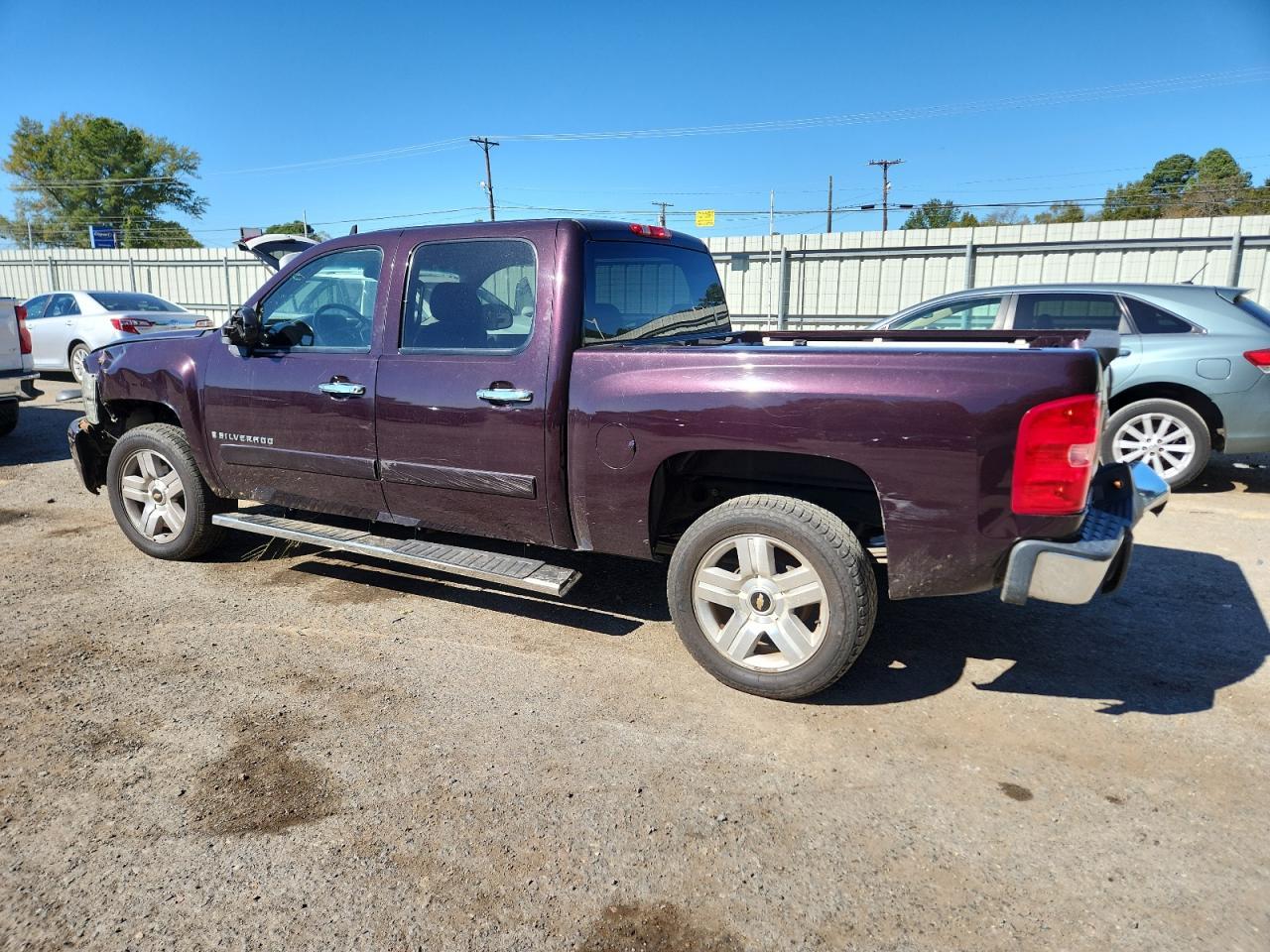 2008 Chevrolet Silverado C1500 - Фото 2
