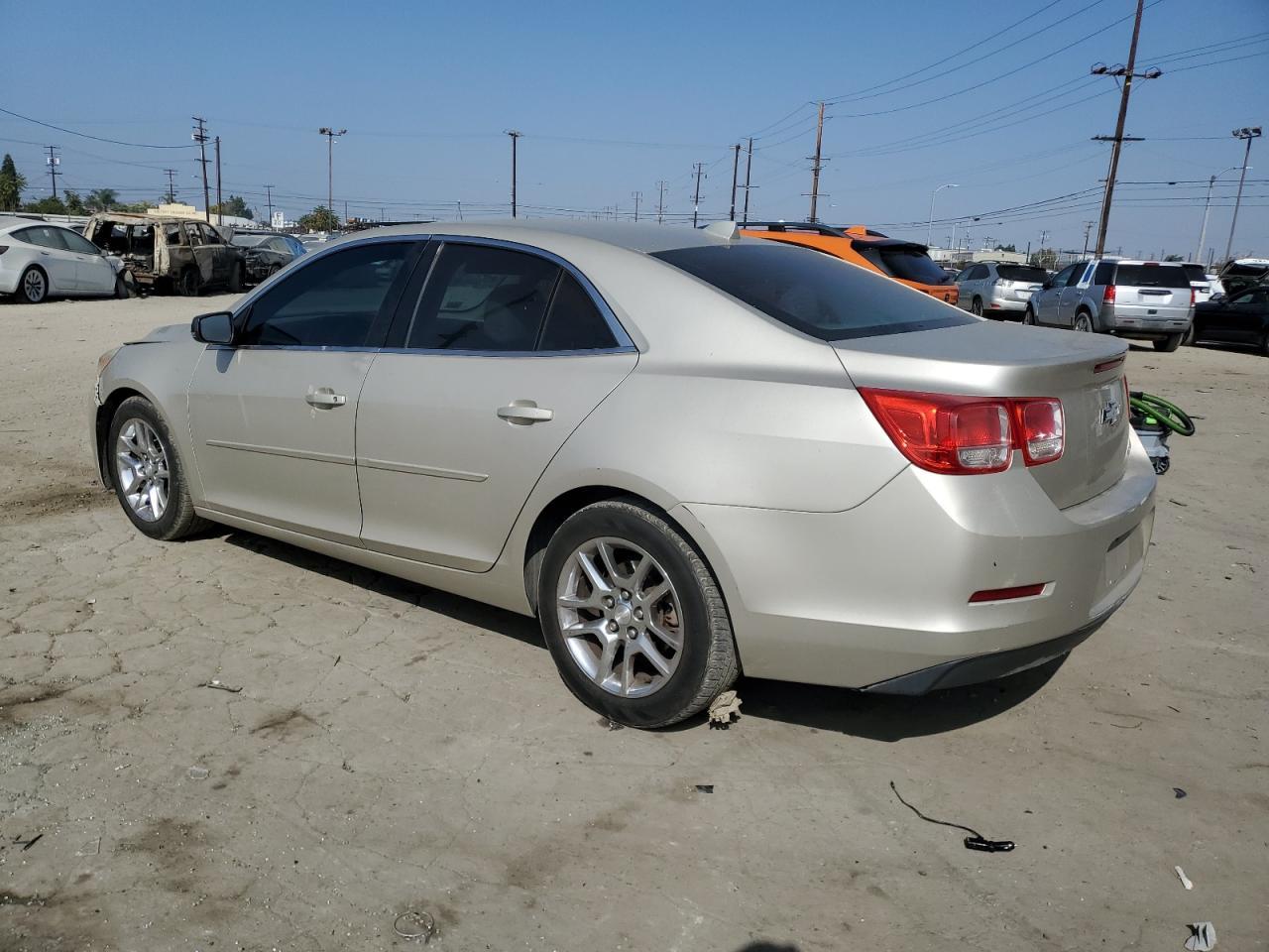 2014 Chevrolet Malibu 1Lt - Фото 2