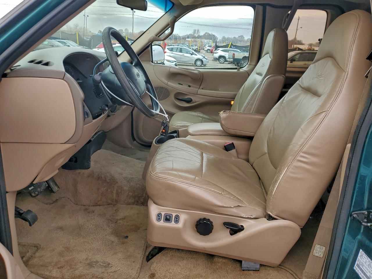 1997 Ford F150 - Фото 7