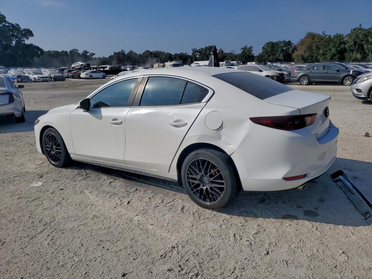 2019 Mazda 3 Select - Фото 2
