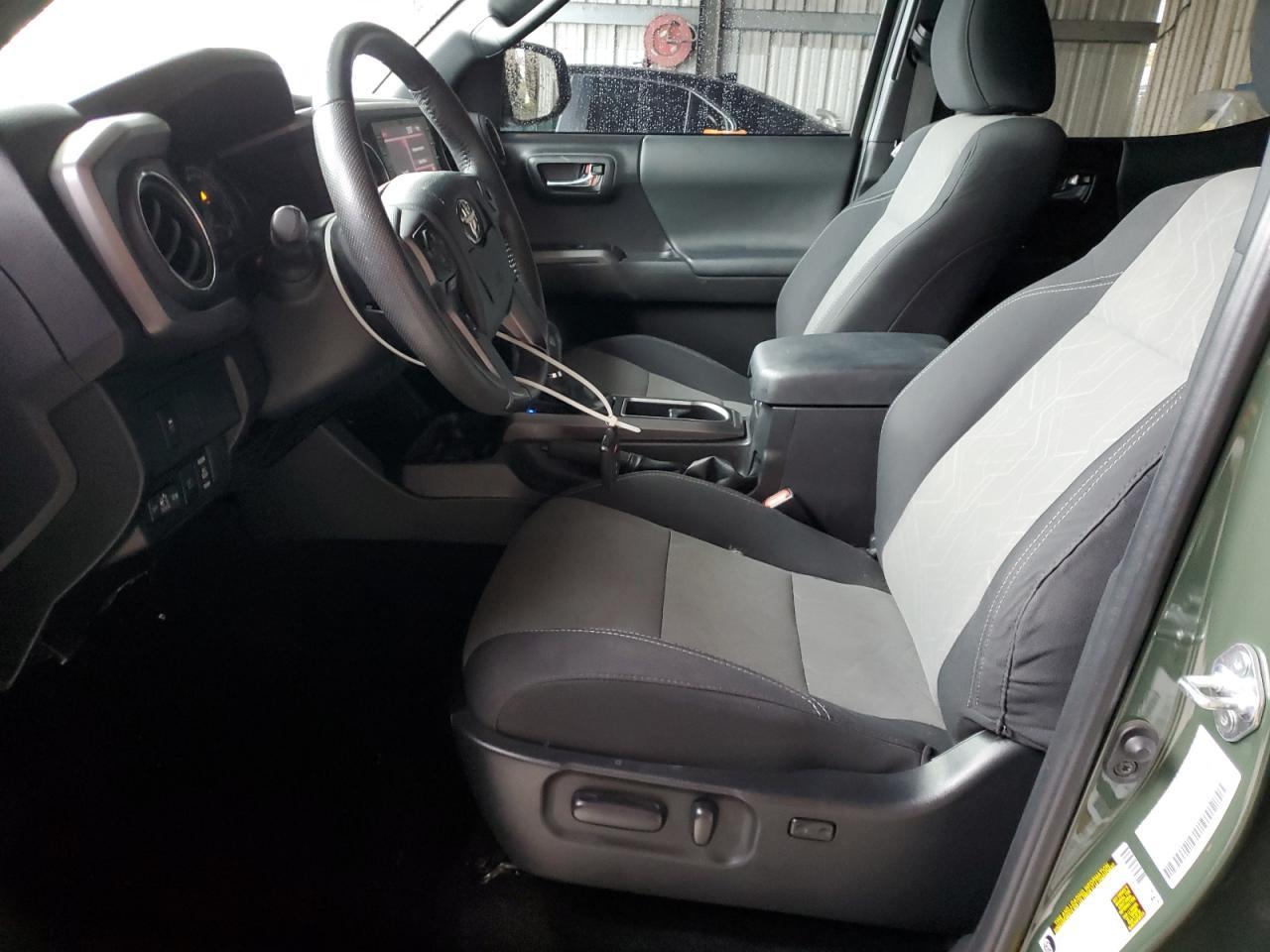 2022 Toyota Tacoma Double Cab - Image 7