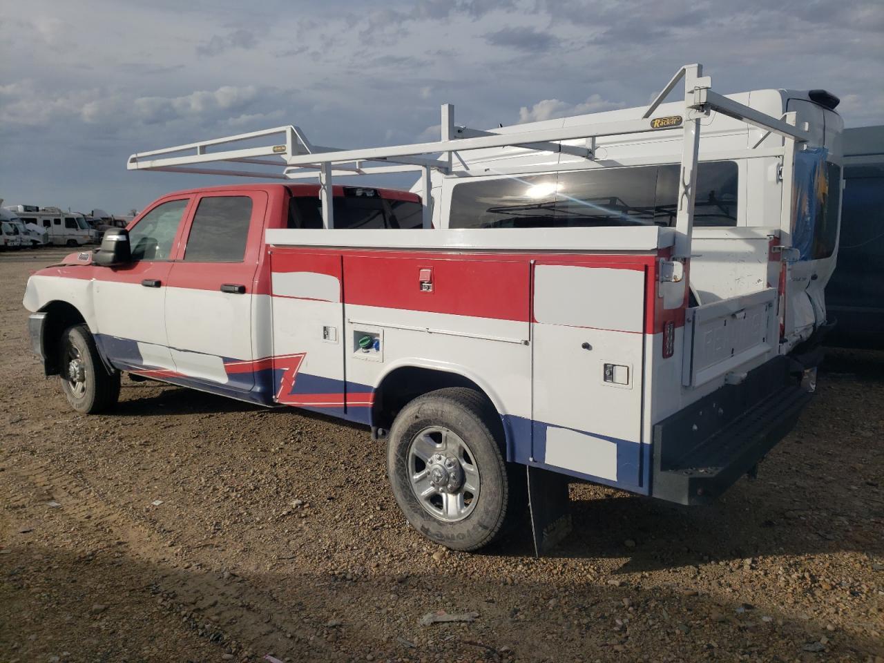 2024 Ram 2500 Utility / Service Truck - Фото 2