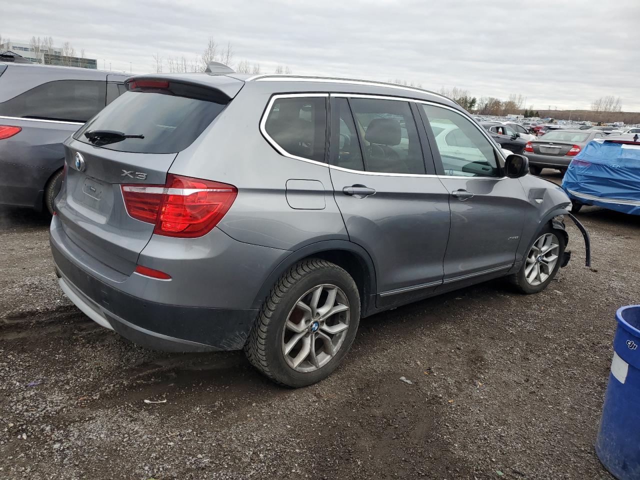 2011 BMW X3 xDrive28I - Image 3