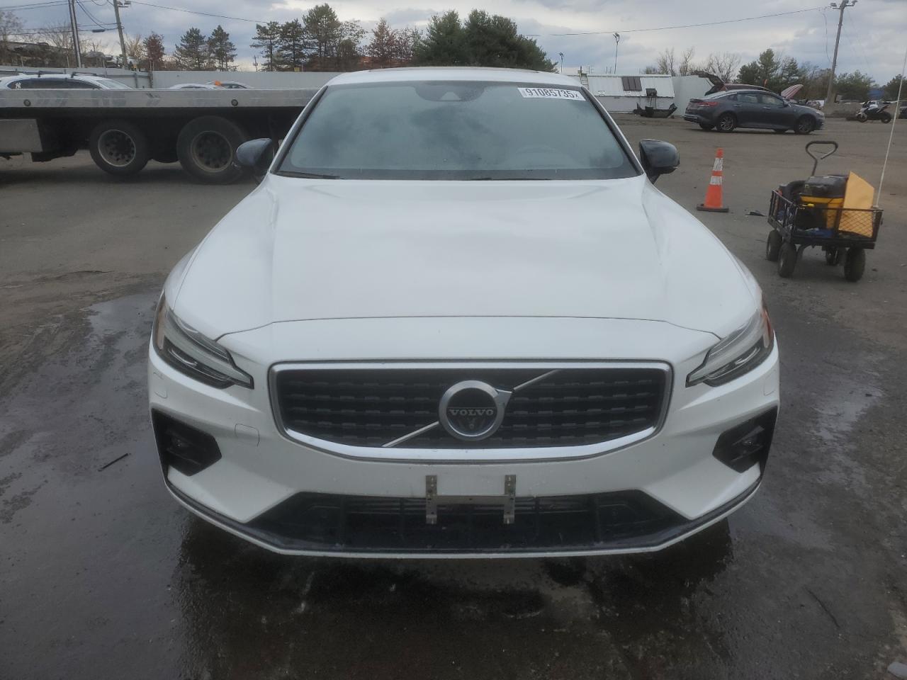 2019 Volvo S60 T6 R-Design - Фото 5