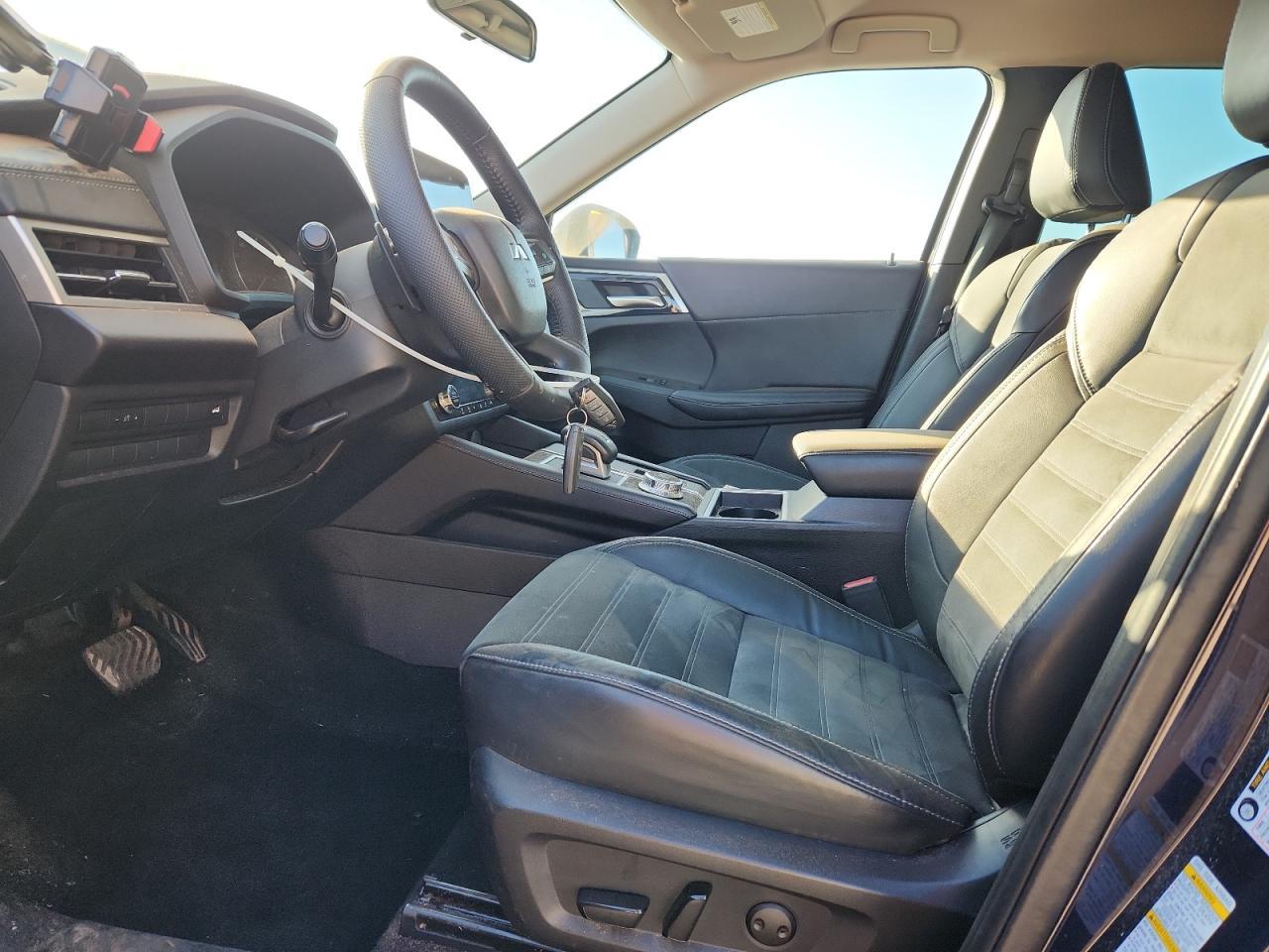 2022 Mitsubishi Outlander Se - Image 7