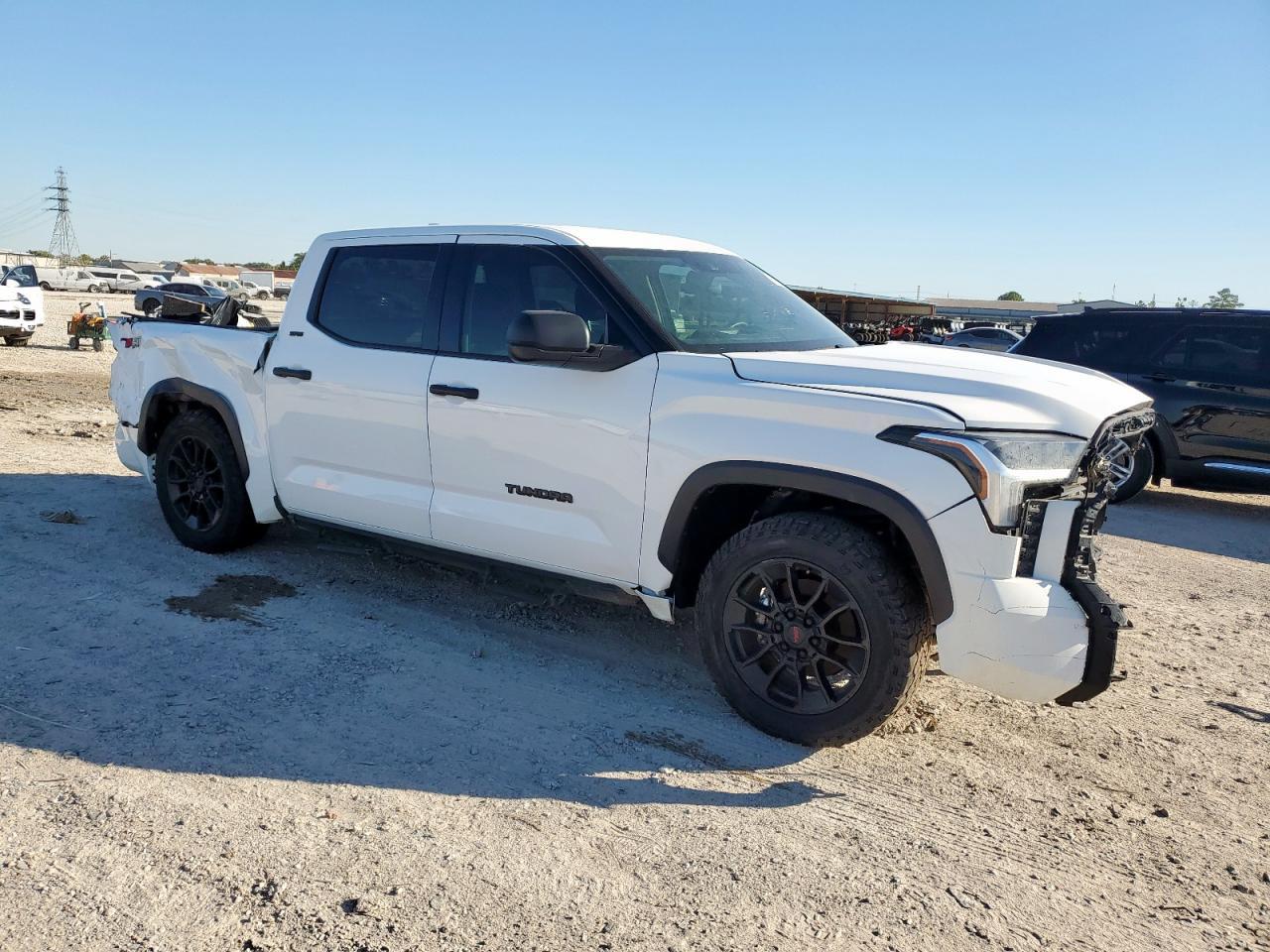 2023 Toyota Tundra Crewmax Sr - Фото 4