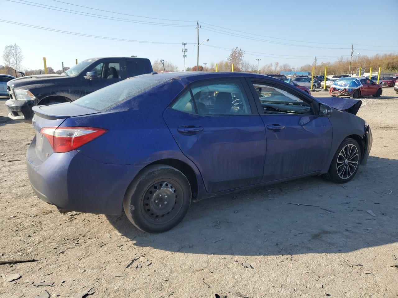 2015 Toyota Corolla L - Image 3