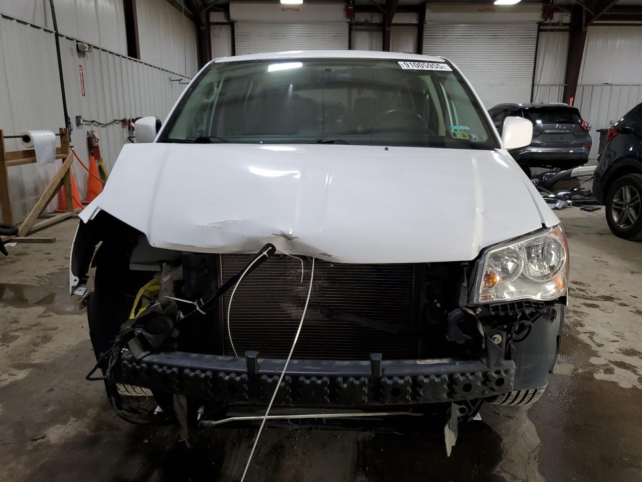 2014 Dodge Grand Caravan Sxt - Image 5