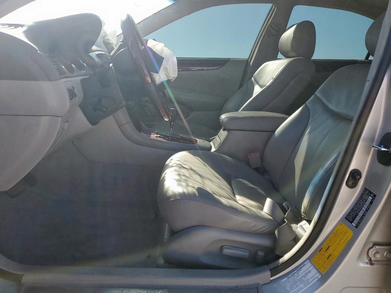2003 Lexus Es 300 - Image 7