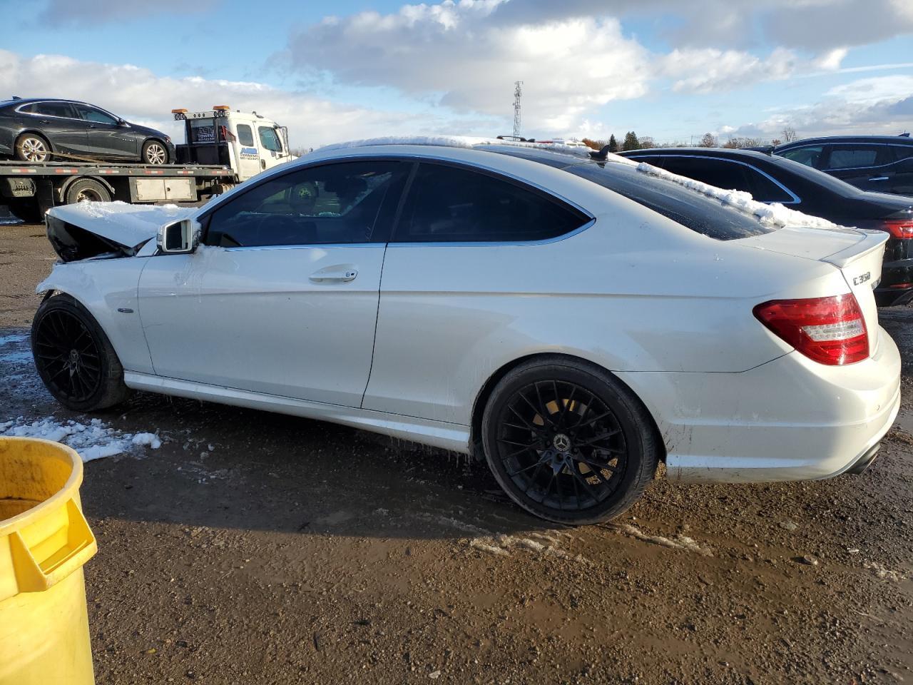 2012 Mercedes-Benz C 350 - Фото 2