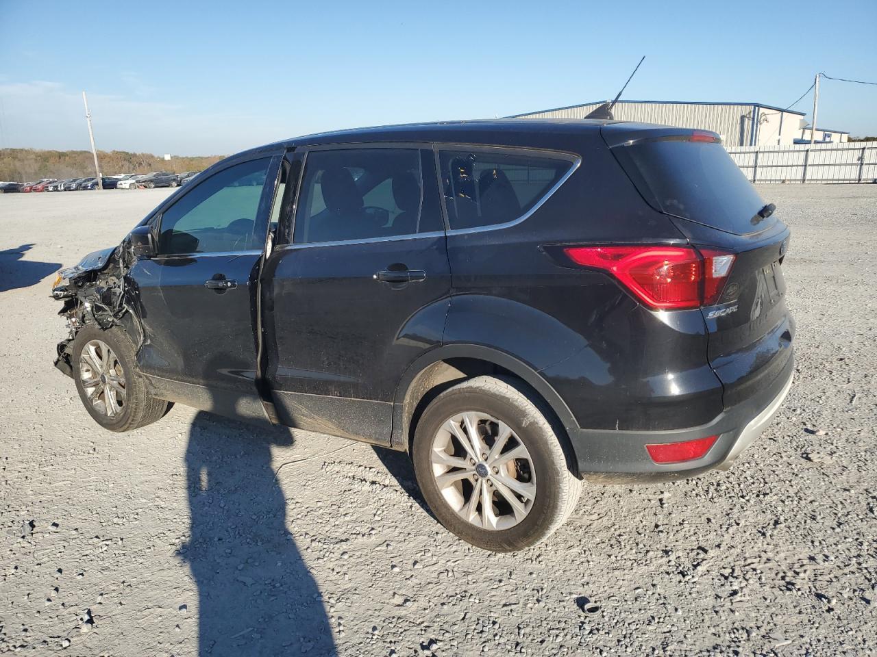2019 Ford Escape - Фото 2
