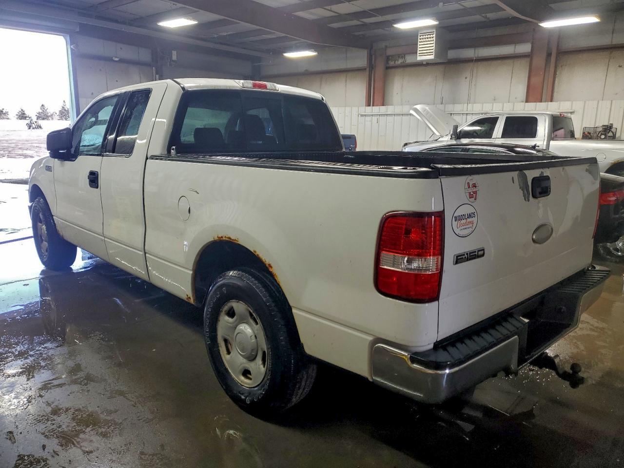 2007 Ford F150 - Image 2