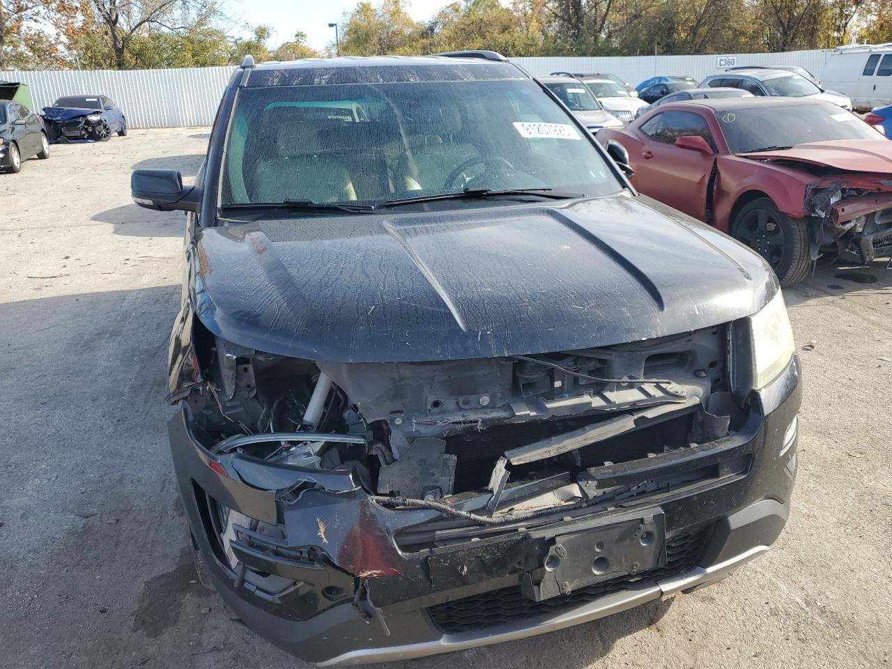 2016 Ford Explorer Xlt - Image 5