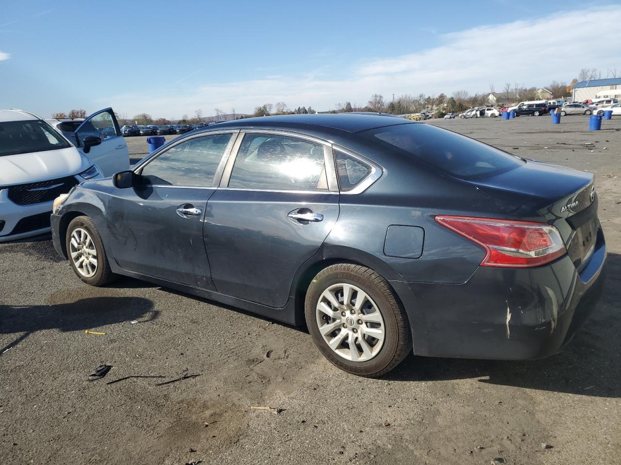 2013 Nissan Altima 2.5 - Image 2