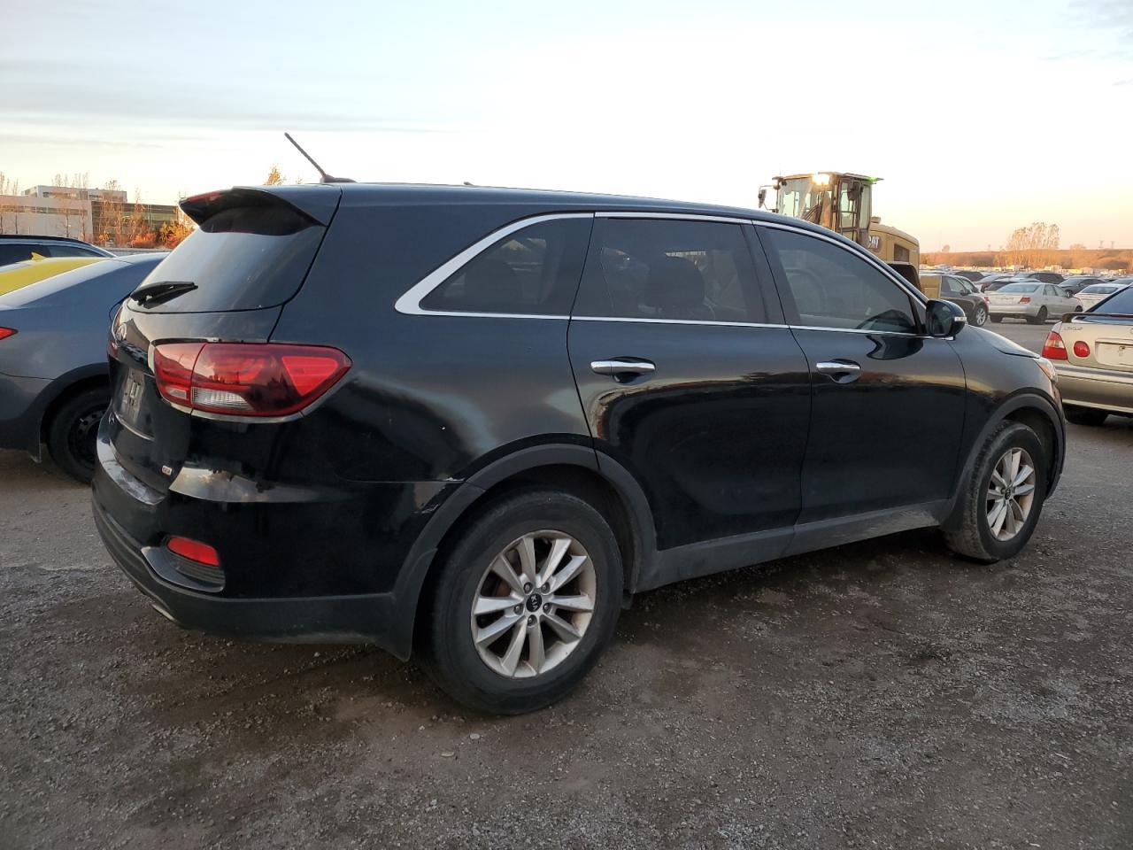 2019 Kia Sorento L - Фото 3
