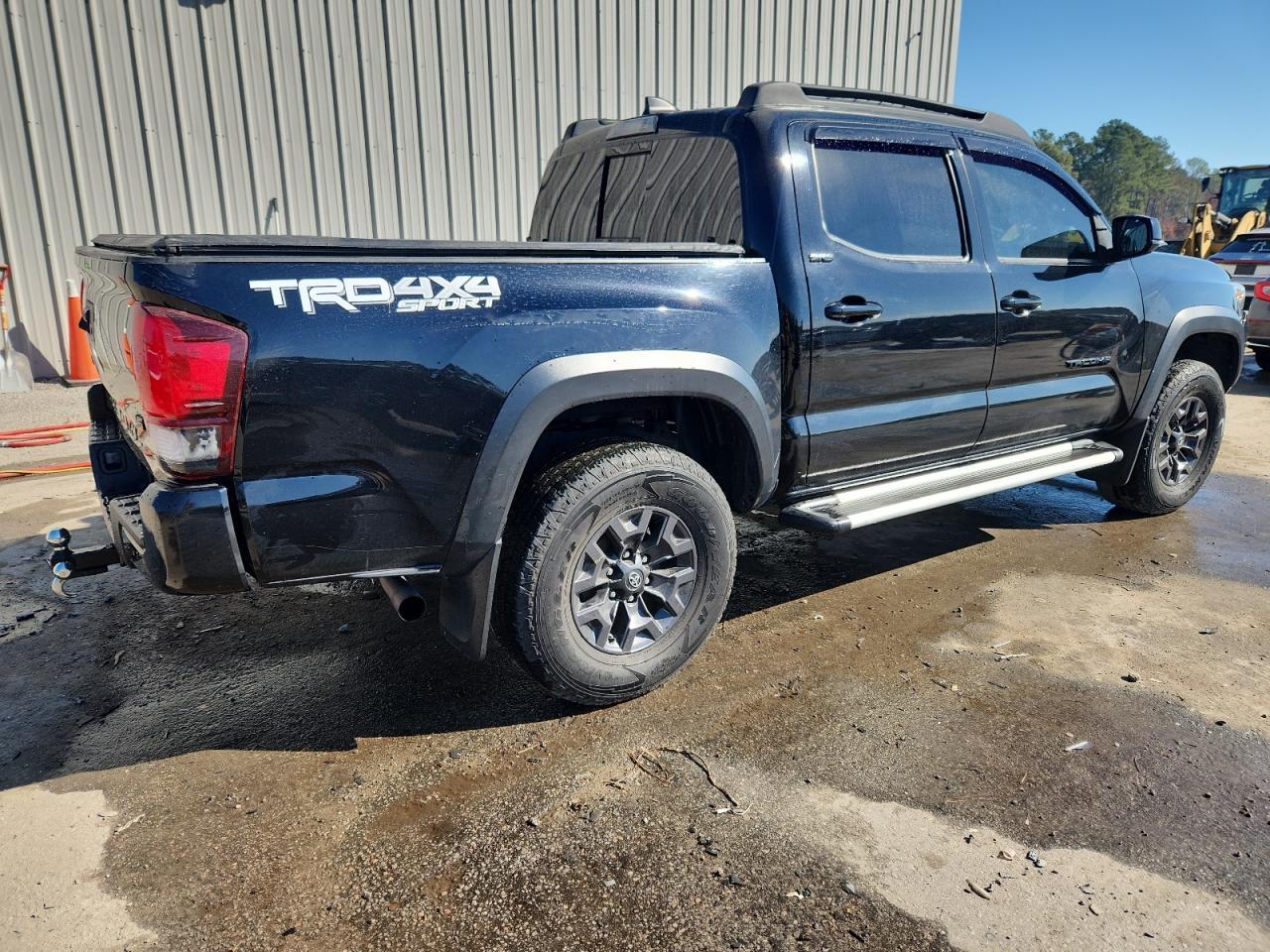 2021 Toyota Tacoma - Фото 3