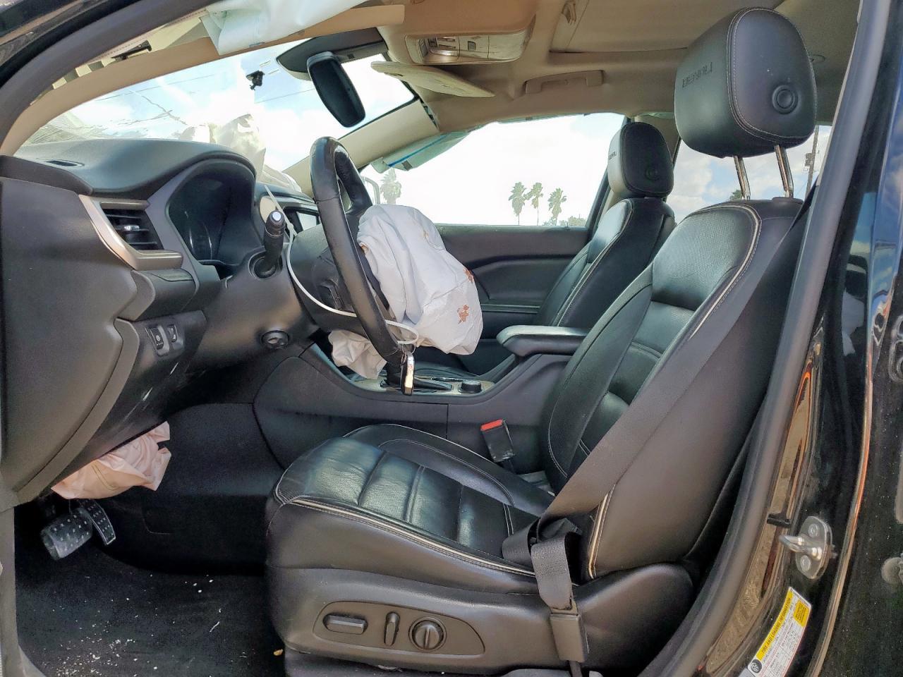 2017 GMC Acadia Denali - Фото 7