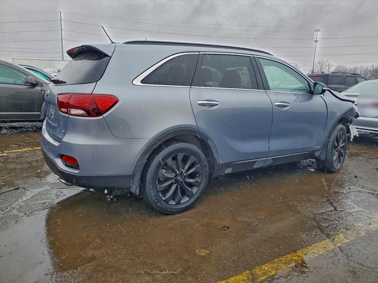 2019 Kia Sorento Lx - Image 3