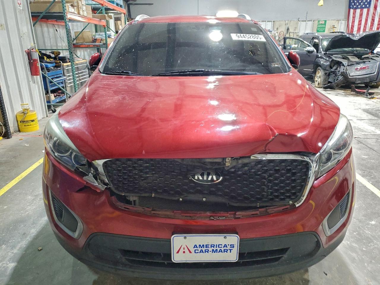 2017 Kia Sorento Lx - Image 5