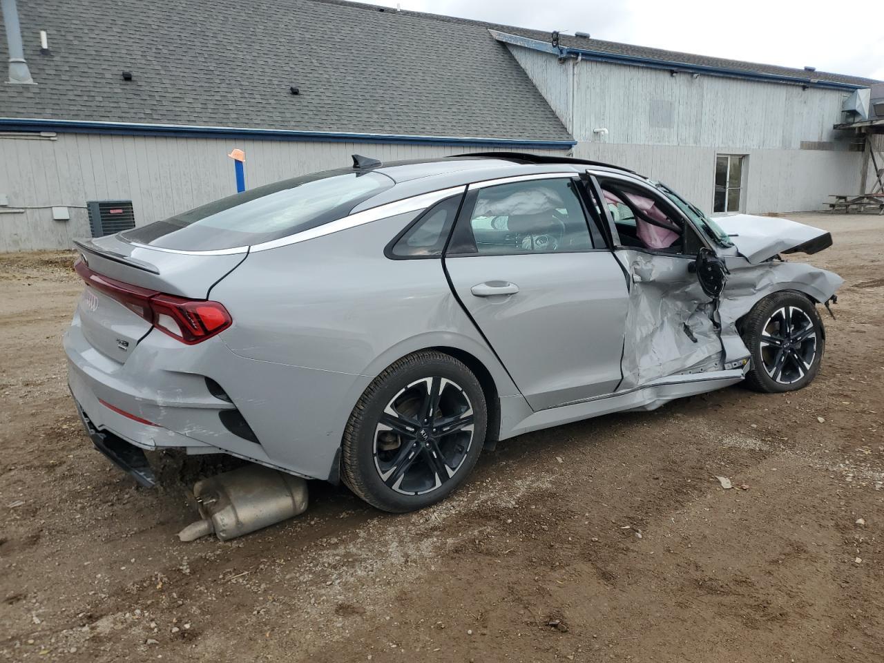 2021 Kia K5 Gt Line - Фото 3