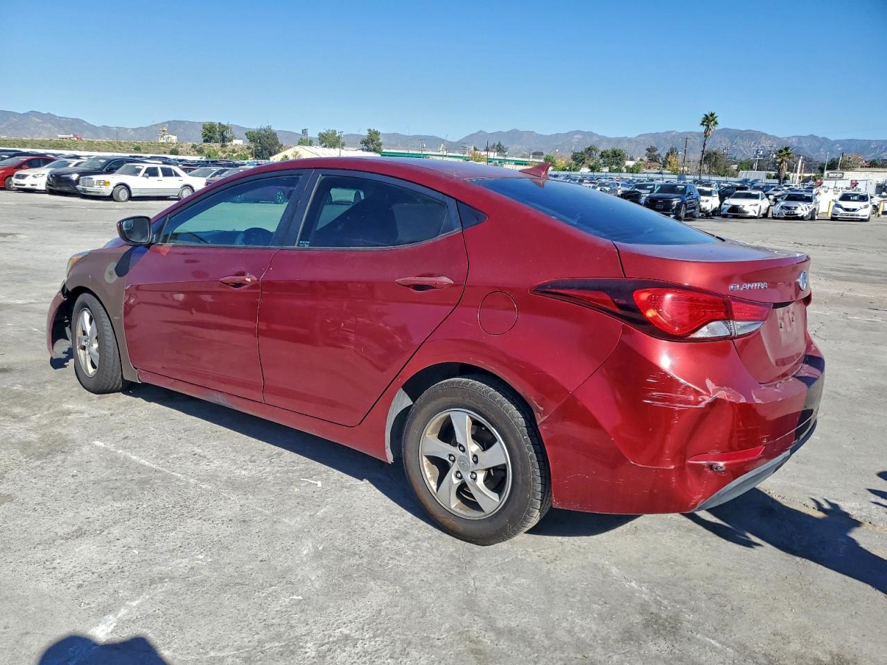 2014 Hyundai Elantra Se - Фото 2