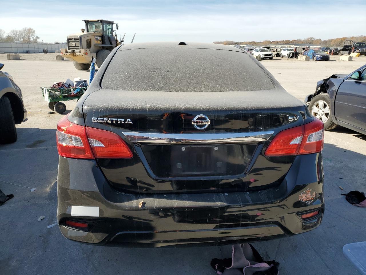 2017 Nissan Sentra S - Image 6