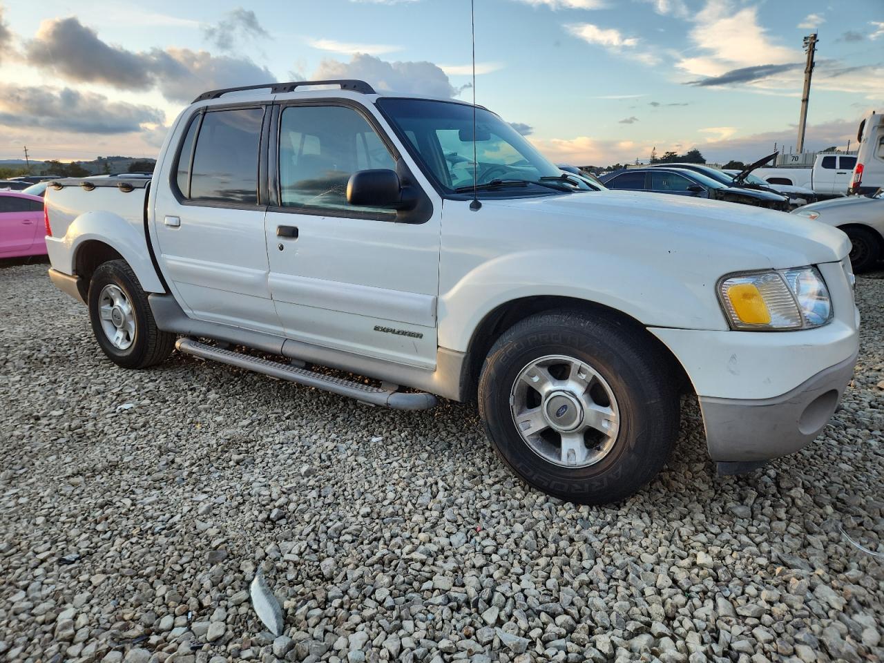 2001 Ford Explorer Sport Trac - Фото 4