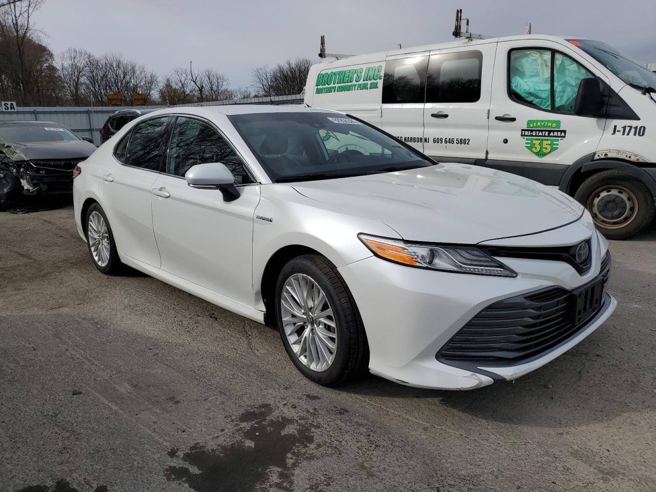 2020 Toyota Camry Xle - Фото 4