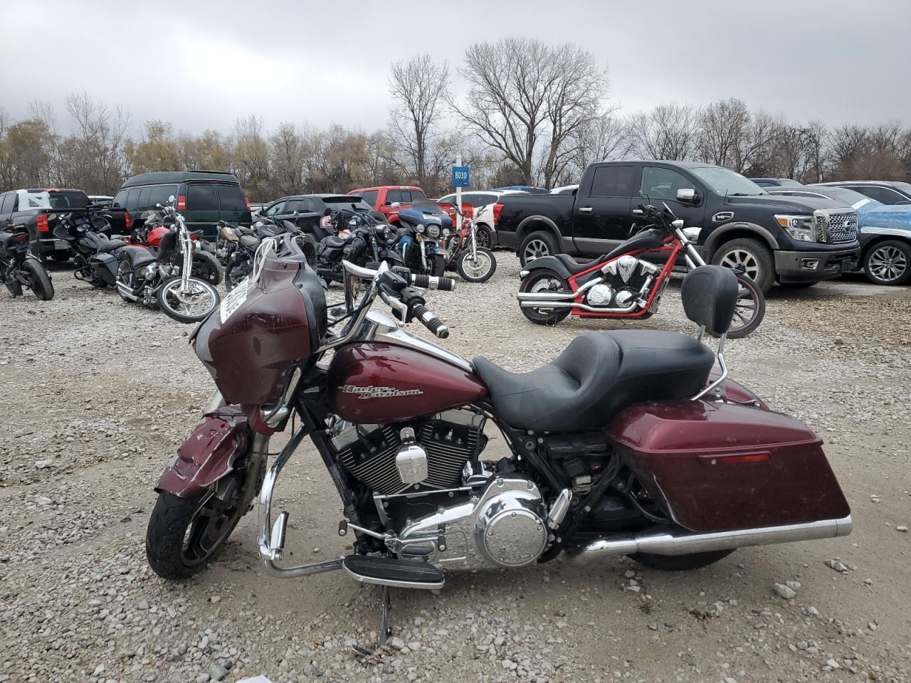 2014 Harley-Davidson Flhxs Street Glide Special - Image 3