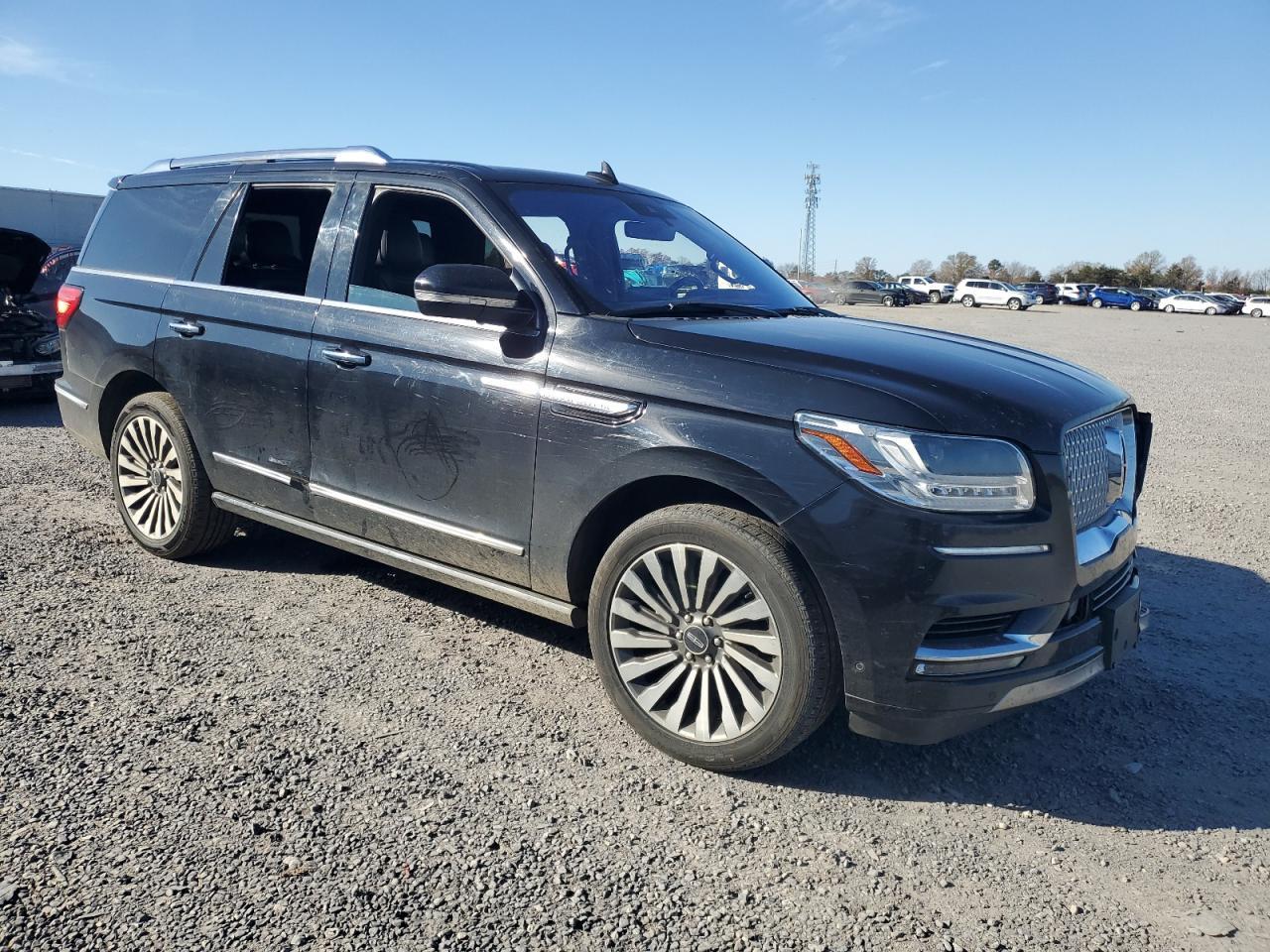 2019 Lincoln Navigator Reserve - Image 4