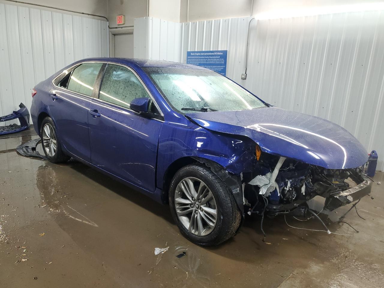 2015 Toyota Camry Le - Image 4