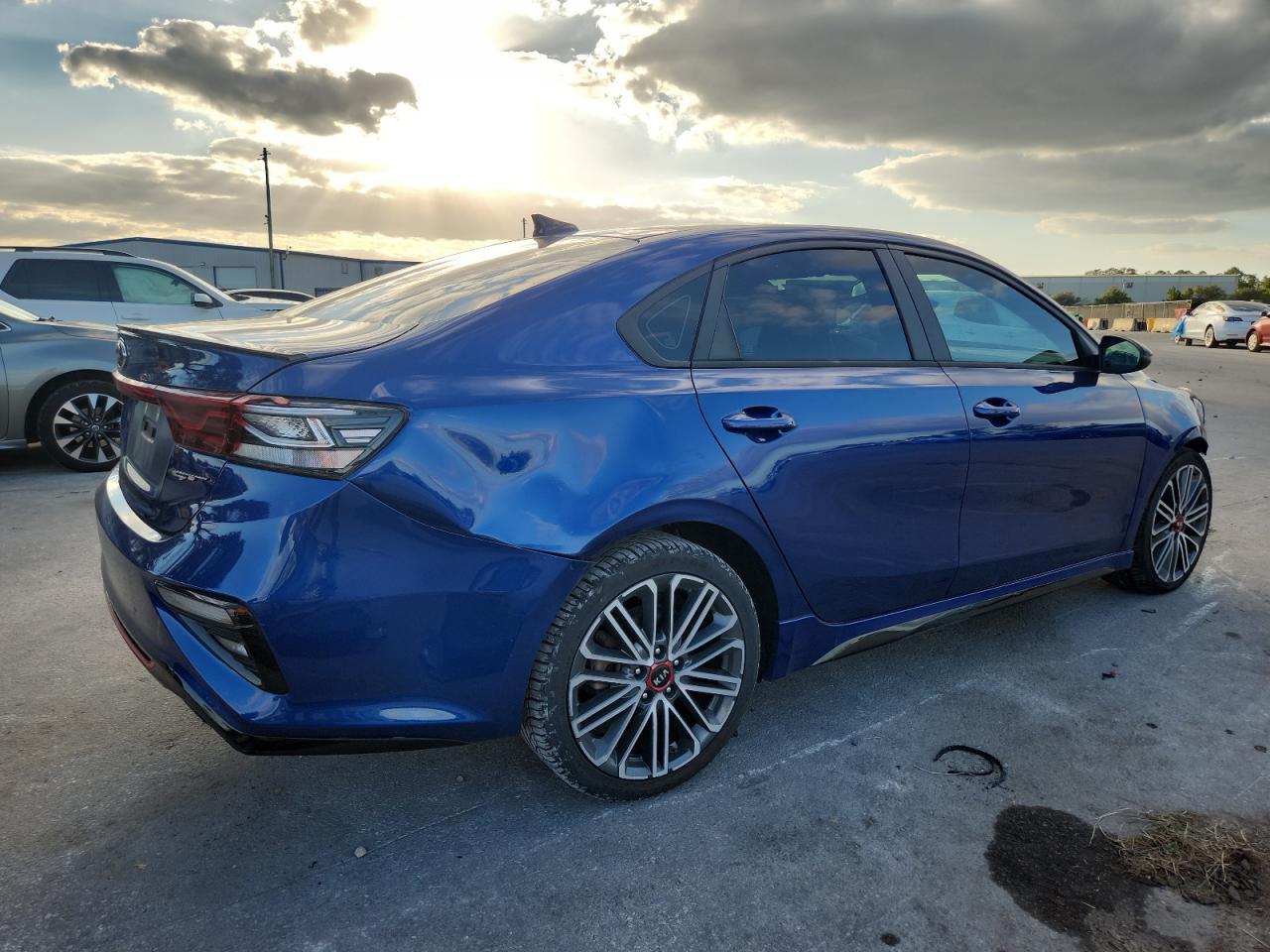 2021 Kia Forte Gt - Фото 3