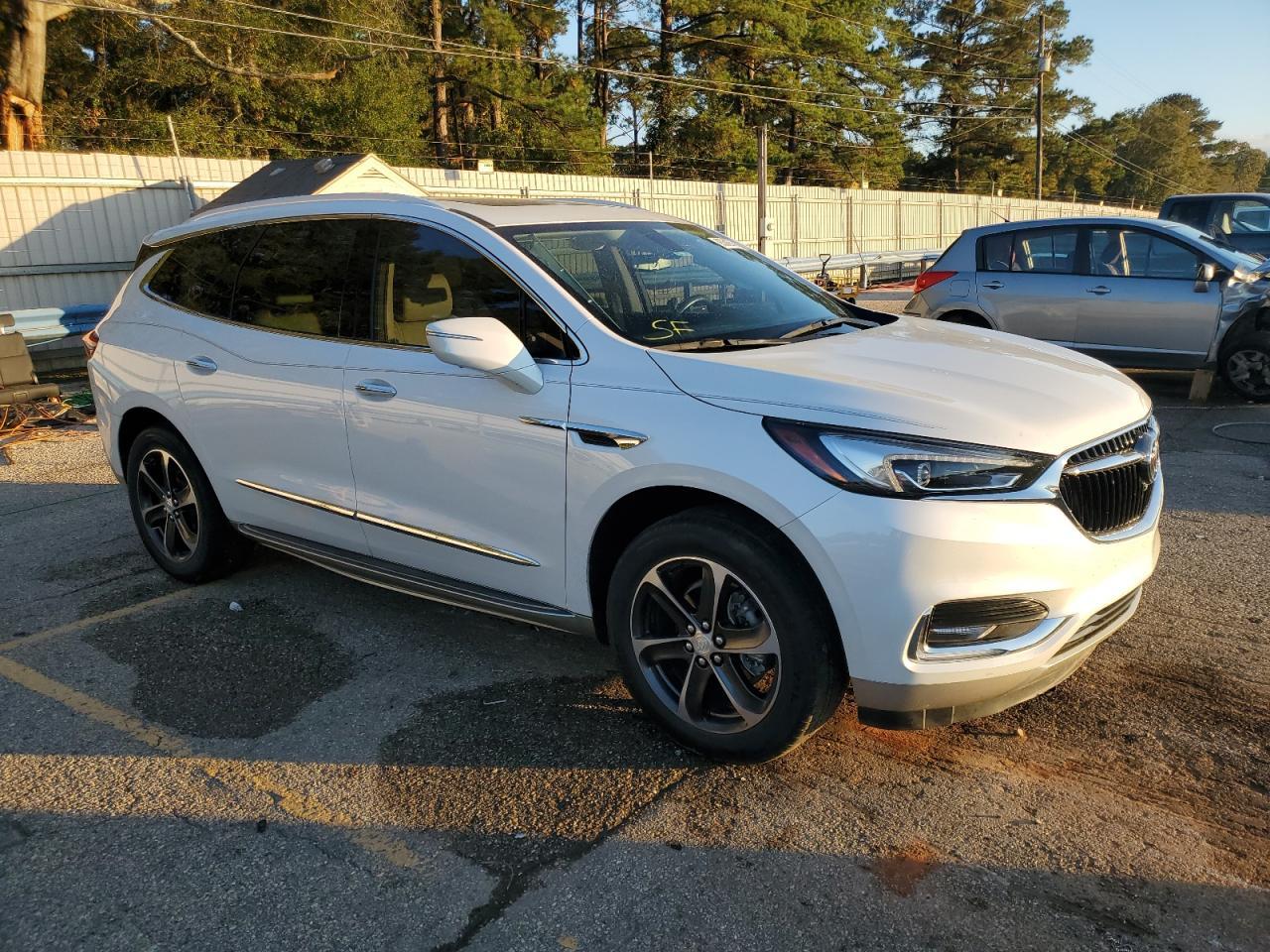 2020 Buick Enclave Essence - Image 4