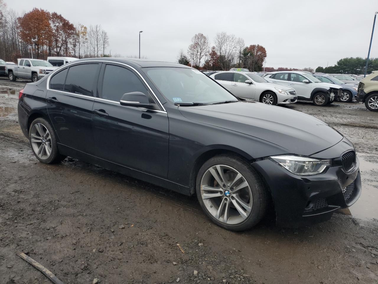 2018 BMW 330 Xi - Фото 4