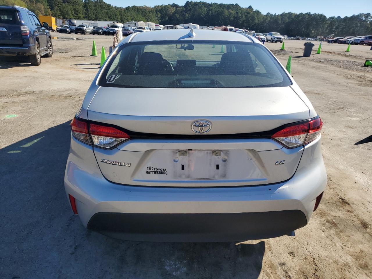 2024 Toyota Corolla Le - Фото 6