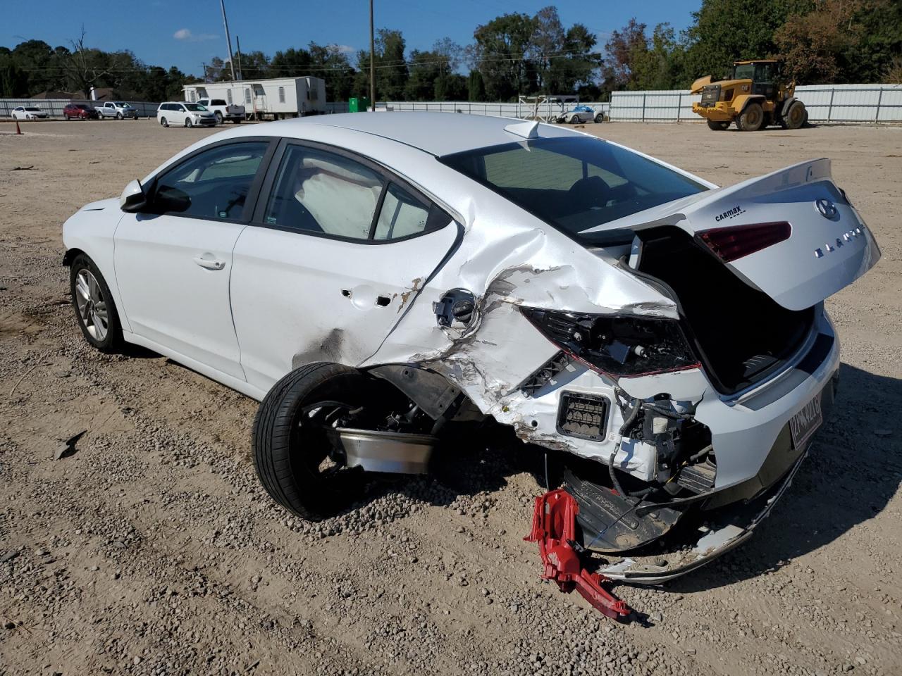 2019 Hyundai Elantra - Фото 2