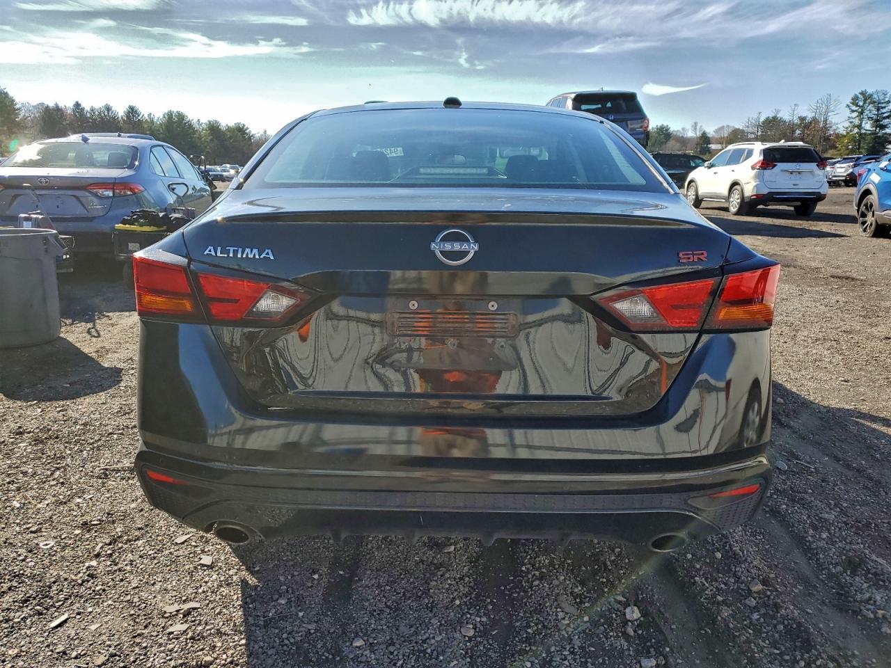 2024 Nissan Altima Sr - Фото 6