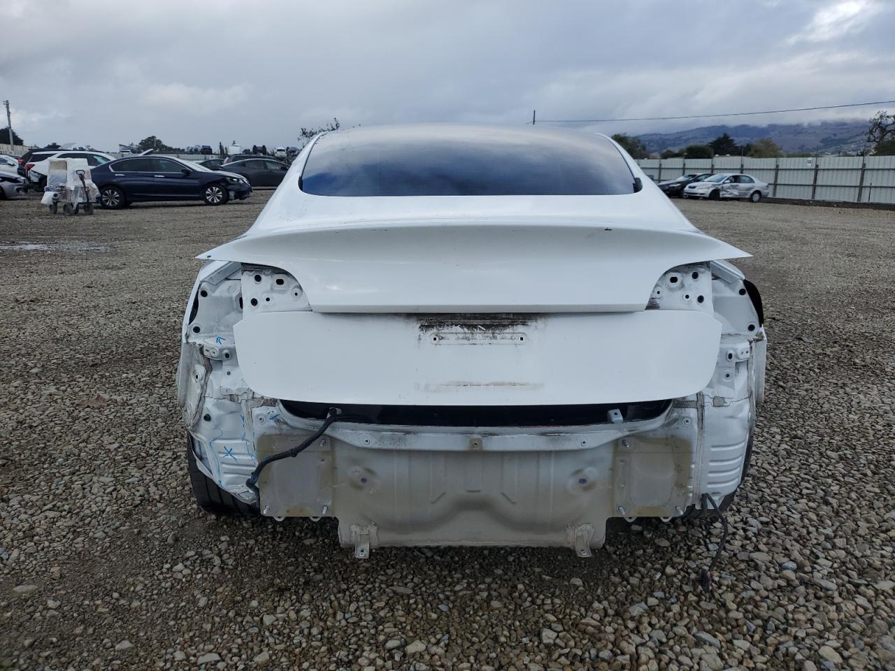 2022 Tesla Model 3 - Фото 6