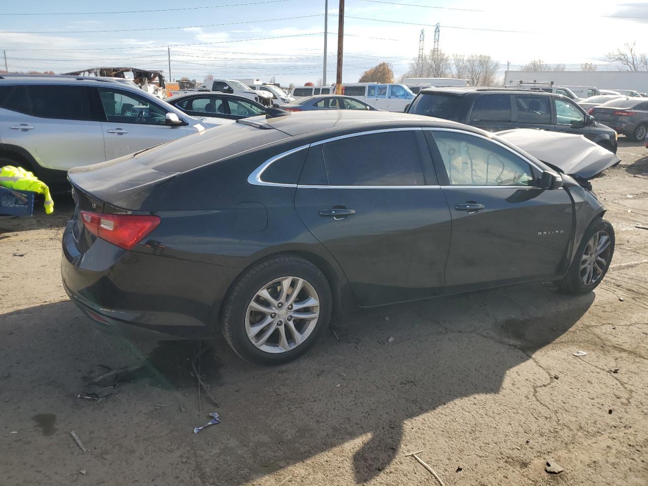 2016 Chevrolet Malibu Lt - Image 3