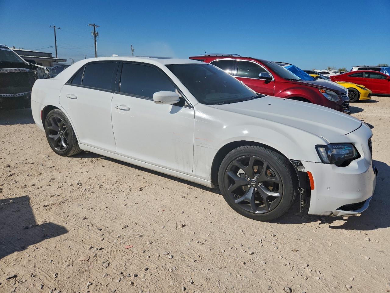 2022 Chrysler 300 S - Фото 4