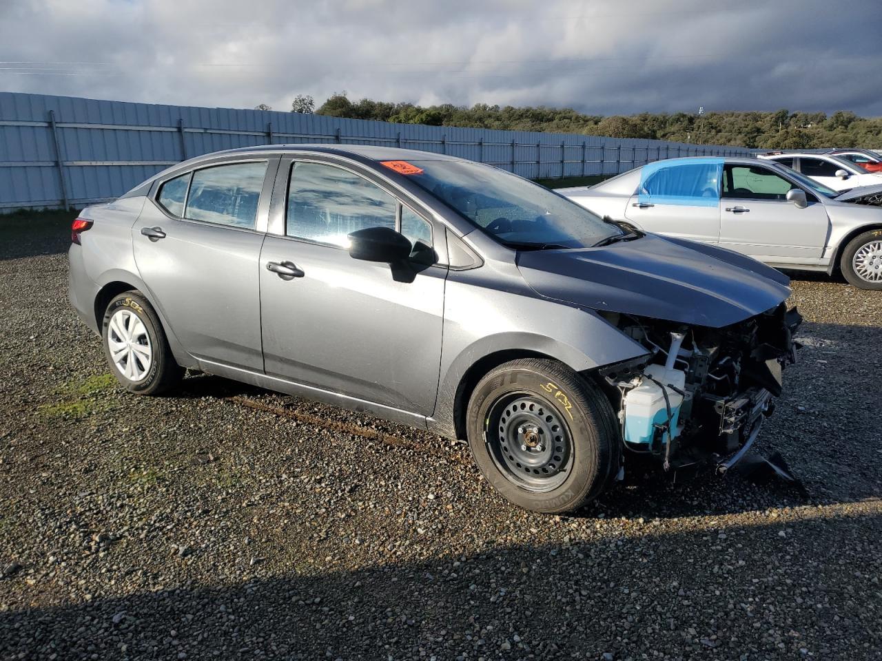 2025 Nissan Versa S - Фото 4