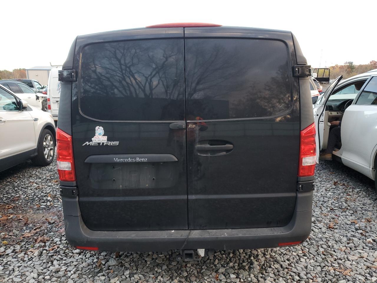 2021 Mercedes Benz Metris Delivery Van - Фото 6